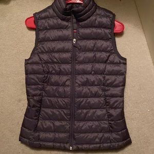 Amazon essentials vest